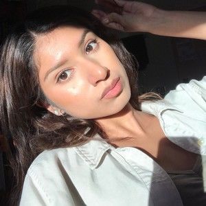 Meet your Posher, Odalis